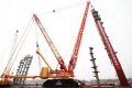 Гусеничный кран 2000 тонный XCMG впервые принял участие в строительном проекте завода, выпускающего этилен мощностью 800 тыс. тонн в г. Ухане
